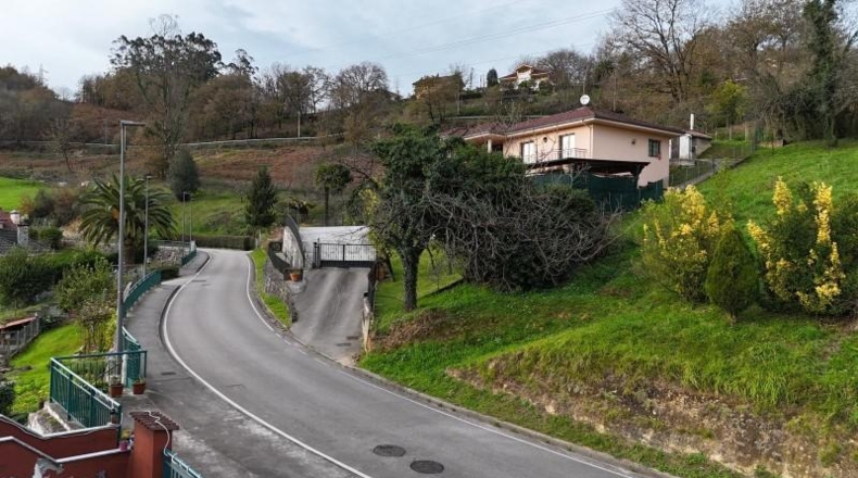Asturias - Entepuentes - 1251m2