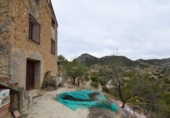 Xalet independent amb terreny en venda a la España, Sella, ref.: TR144840 foto