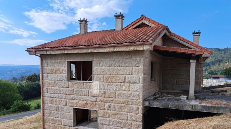 Orense - O Pereiro de Aguiar - 740m2