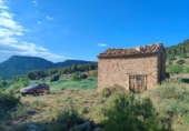 Xalet independent amb terreny en venda a la España, Vall-de-roures, ref.: TR146899 foto
