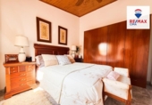 Chalet independiente con terreno en venta en la España, Cúllar, ref: TR280858 foto