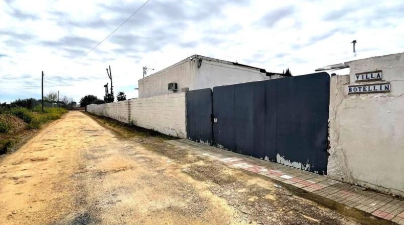 Seville - Carmona - 2833m2