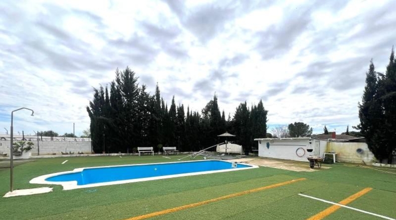 Seville - Carmona - 2833m2