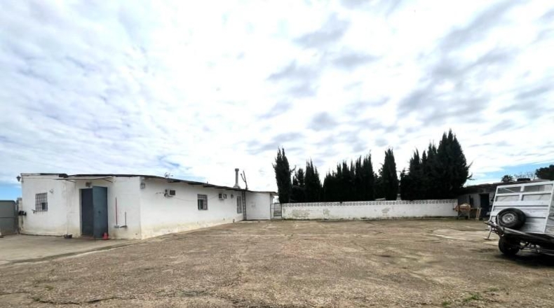 Seville - Carmona - 2833m2
