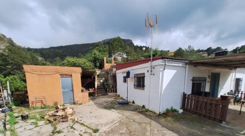 Valencia - Alcira - 2041m2