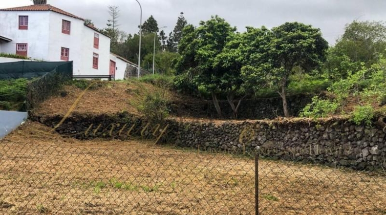 Santa Cruz de Tenerife - Tanque Bajo - 763m2