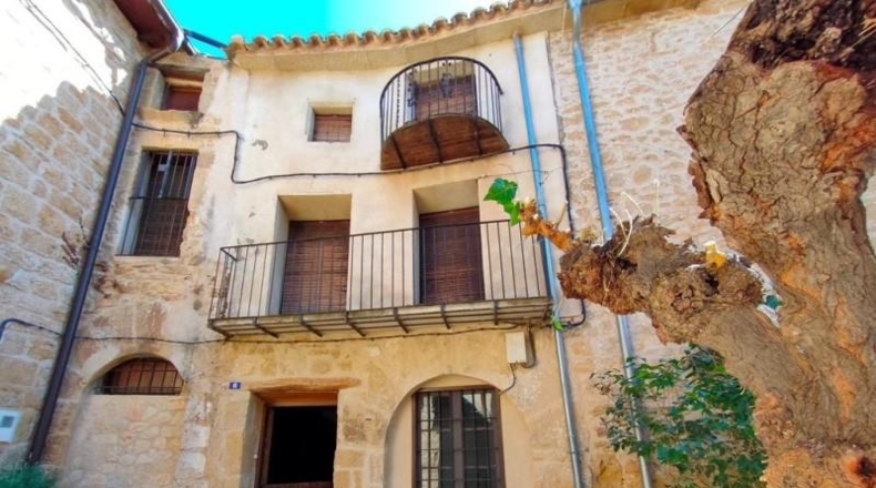 Teruel - Valljunquera - 333m2