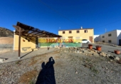 Chalet independiente con terreno en venta en la España, Huércal-Overa, ref: TR226011 foto