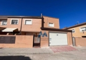 Xalet independent amb terreny en venda a la España, Huerta de Valdecarábanos, ref.: TR149682 foto