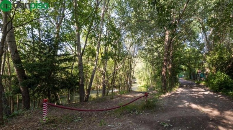 Granada - Pinos Genil - 1850m2