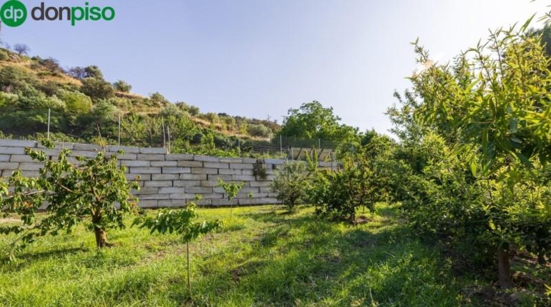 Granada - Pinos Genil - 1850m2