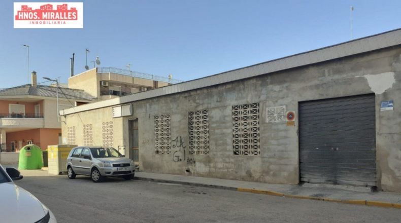 Alicante - Dolores - 350m2