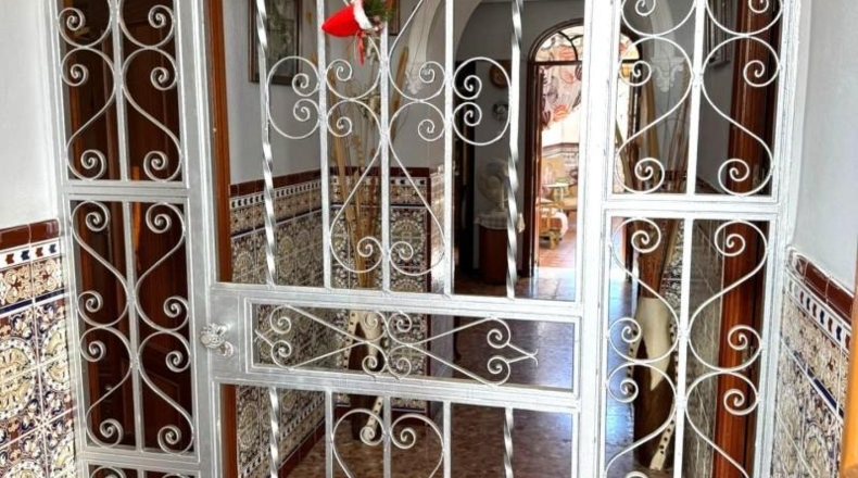 Sevilla - Almadén de la Plata - 204m2