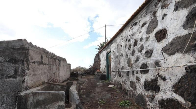 Santa Cruz de Tenerife - Monte de Pueblo - 4887m2