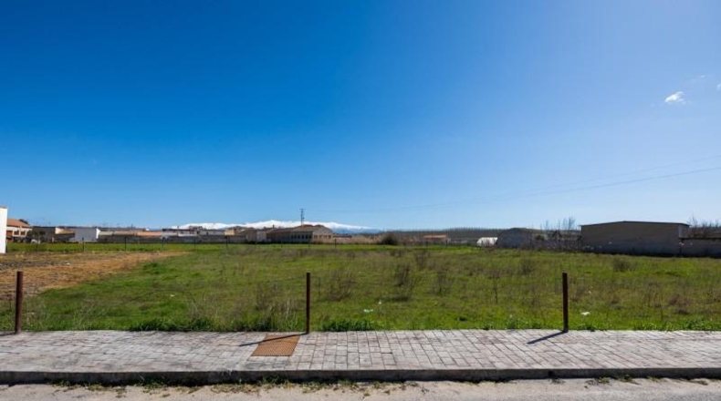 Granada - Fuente Vaqueros - 3416m2