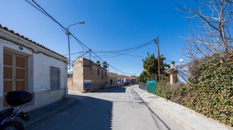 Granada - Fuente Vaqueros - 3416m2