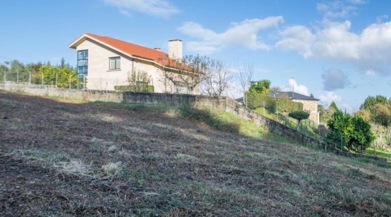 La Coruña - Sada - 3817m2
