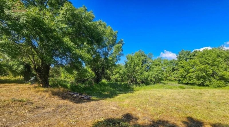 Community of Madrid - Valdemorillo - 27601m2
