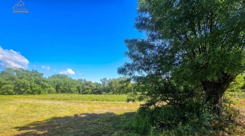 Community of Madrid - Valdemorillo - 27601m2