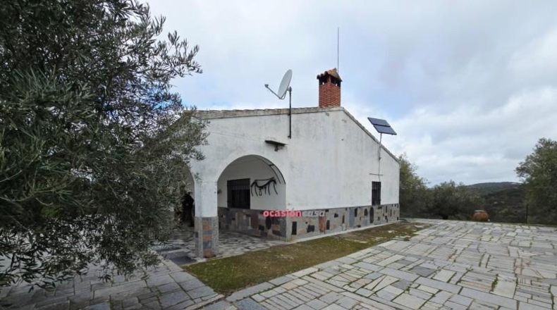 Córdoba - Pozoblanco - 100000m2