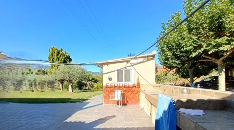 Seville - Herrera - 3200m2