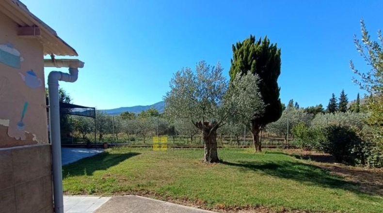 Seville - Herrera - 3200m2