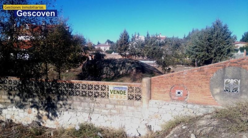 Cáceres - Malpartida de Cáceres - 800m2