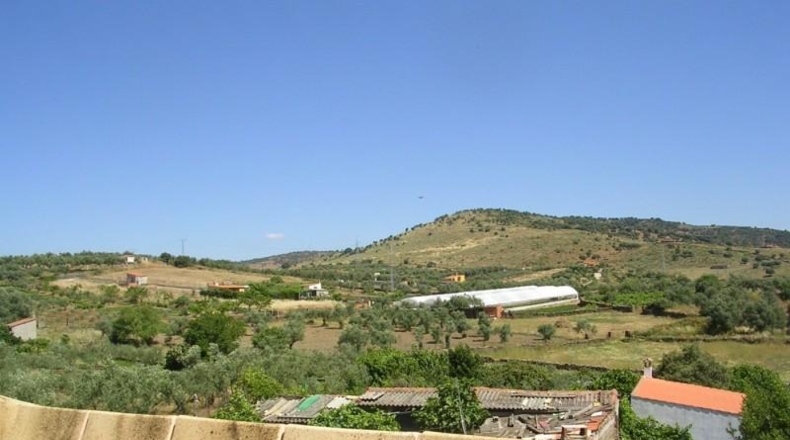 Cáceres - Malpartida de Plasencia - 2630m2