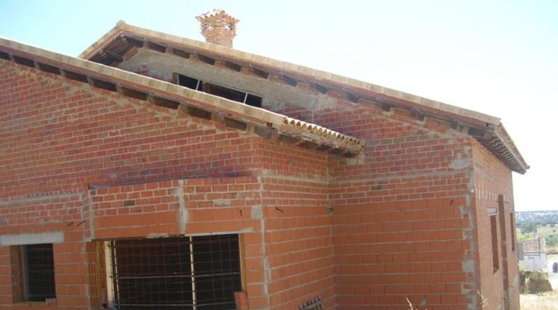 Cáceres - Malpartida de Plasencia - 2630m2