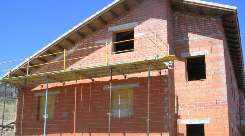 Cáceres - Malpartida de Plasencia - 2630m2