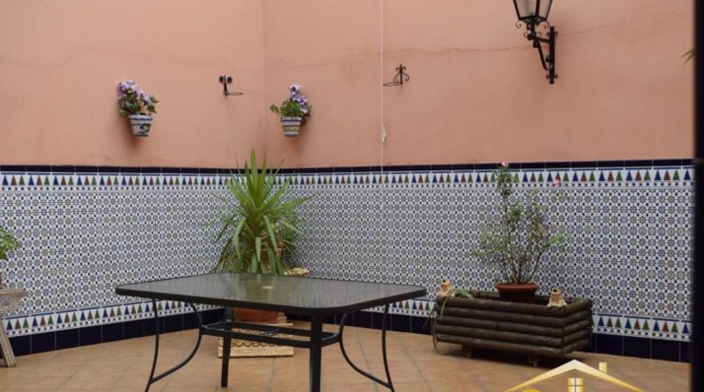 Badajoz - Almendralejo - 230m2