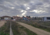 Городская земля под застройку на продажу у города Villaluenga de la Sagra Фото