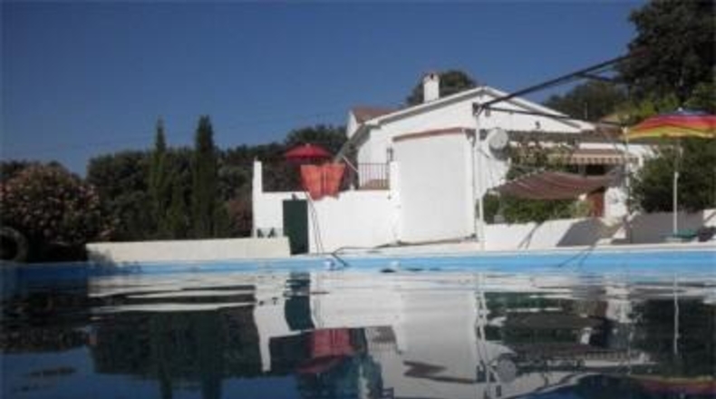 Cáceres - Malpartida de Plasencia - 3000m2