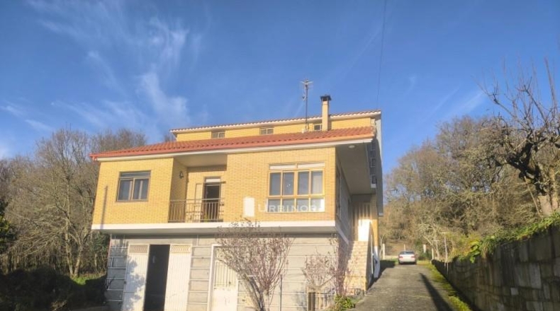 Orense - Baños de Molgas - 1327m2