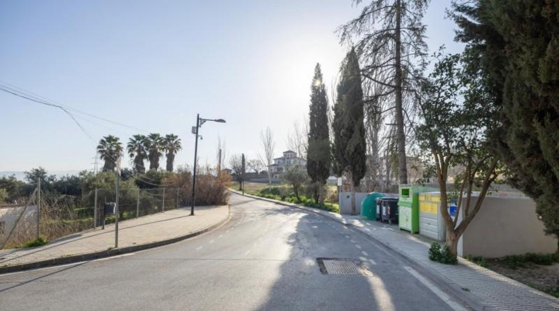 Granada - Urbanización Los Chopos - 1225m2
