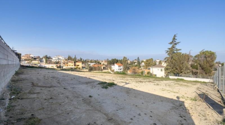 Granada - Urbanización Los Chopos - 1225m2