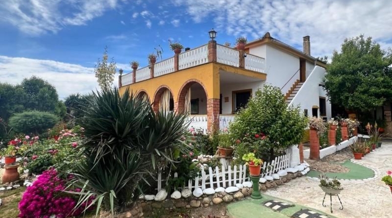 Badajoz - Aljucén - 6216m2