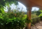 Отдельно стоящий дом с участком на продажу в городе Tivissa Фото