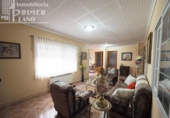 Дом с участком на продажу в городе Томельосо Фото
