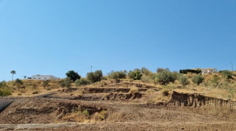 Málaga - Viñuela - 31900m2