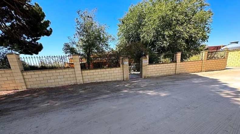 Sevilla - La Puebla de Cazalla - 2250m2