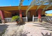 Casa de camp amb terreny en venda a la España, La Puebla de Cazalla, ref.: TR149196 foto