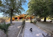 Casa de camp amb terreny en venda a la España, La Puebla de Cazalla, ref.: TR149196 foto