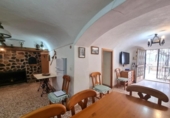 Casa de camp amb terreny en venda a la España, el Pinós, ref.: TR179963 foto