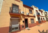 Xalet independent amb terreny en venda a la España, Carmona, ref.: TR156784 foto