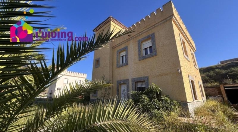 Almería - Cantoria - 400m2