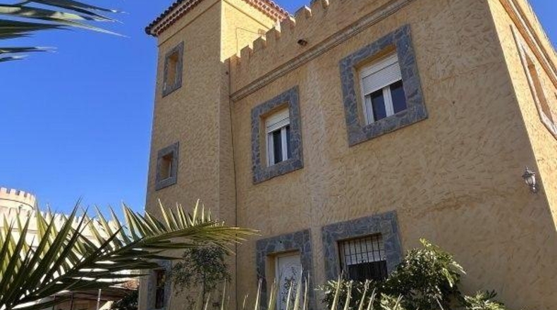 Almería - Cantoria - 400m2