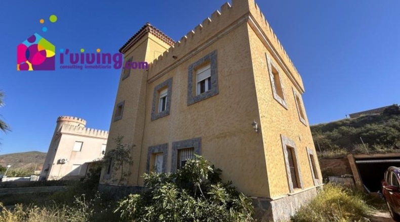 Almería - Cantoria - 400m2