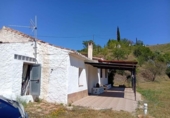 Casa de camp amb terreny en venda a la España, Iznate, ref.: TR244236 foto