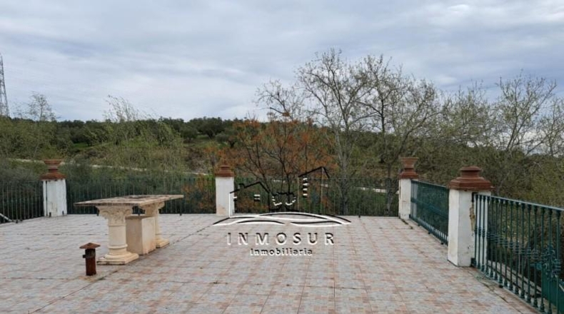 Córdoba - Lucena - 15442m2